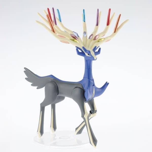 Pokemon Model Kit XERNEAS - Box Art